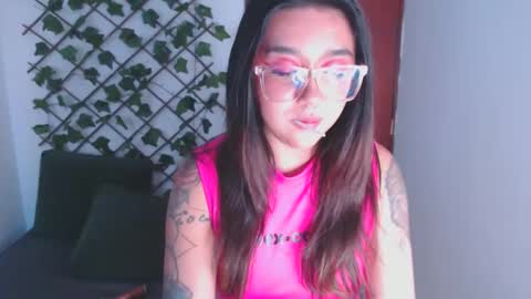 Marcela  online show from 11-11-25, 09:59