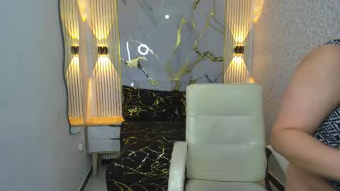 Snapshot of marcela_silva chatting on 11-25-25, 12:38 marcela_silva online show from 11-25-25, 12:38