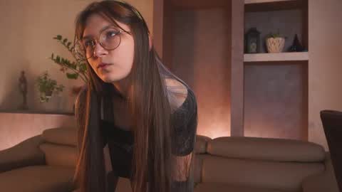 Eva online show from 04-30-26, 02:34