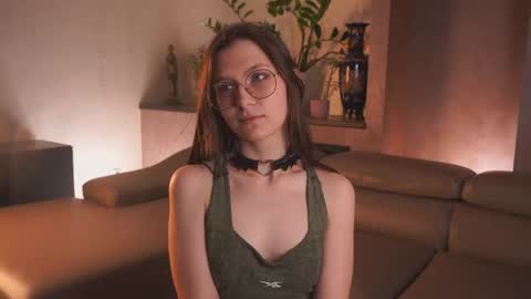 Eva online show from 04-30-26, 08:57