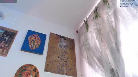 Snapshot of marceline_uu chatting on 06-08-26, 01:33 M A R C I online show from 06-08-26, 01:33