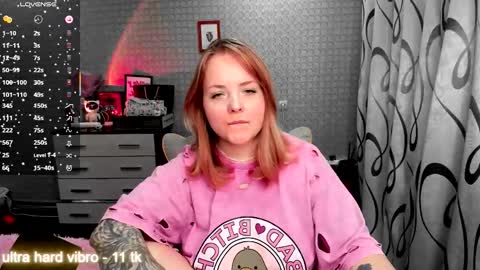 Snapshot of marcelinepeach chatting on 12-01-25, 07:24 Sara online show from 12-01-25, 07:24