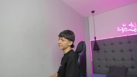 MARCELLO online show from 04-24-26, 01:46