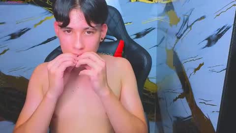 marcelo_boy online show from 11-19-25, 05:57