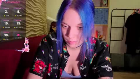 Snapshot of marci_n chatting on 11-30-25, 11:09 marci_n online show from 11-30-25, 11:09