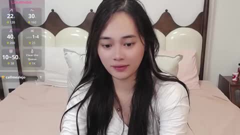 Lena online show from 11-20-25, 06:13