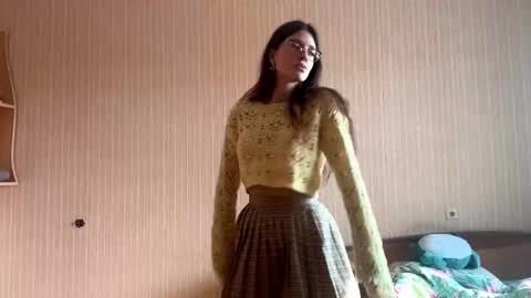 Snapshot of marcihallford chatting on 02-28-26, 12:17 Amily online show from 02-28-26, 12:17