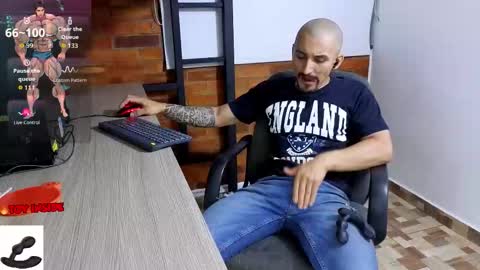 Marck  Independent model  online show from 12-05-25, 03:15