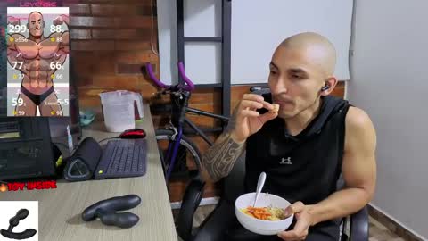 Marck  Independent model  online show from 04-16-26, 02:01