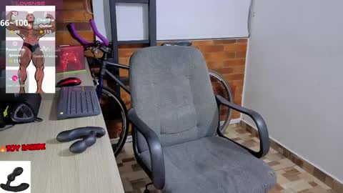 Marck  Independent model  online show from 04-21-26, 01:42