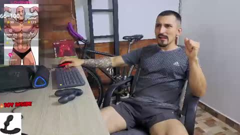 Marck  Independent model  online show from 07-08-26, 12:15