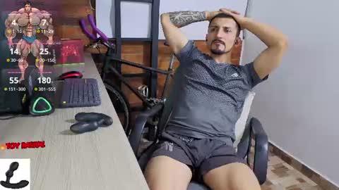 Marck  Independent model  online show from 07-17-26, 12:50