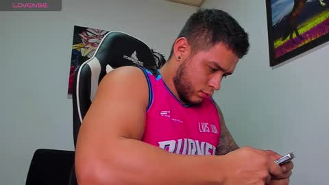 Marco Diaz online show from 10-09-25, 01:36