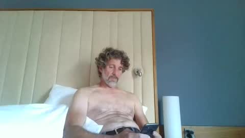 Snapshot of marcodepolo chatting on 11-13-25, 12:04 Marcodepolo online show from 11-13-25, 12:04