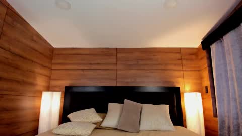 Marco Sullivan online show from 02-09-25, 02:40