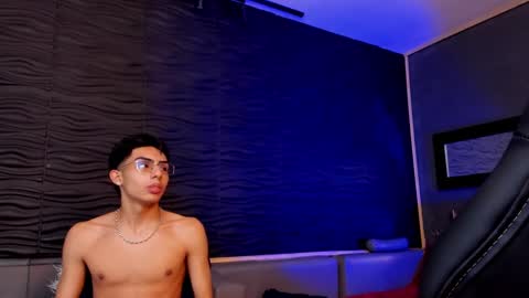 Marco and Ethan online show from 01-23-25, 10:22