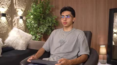 Marco and Ethan online show from 09-11-25, 03:50