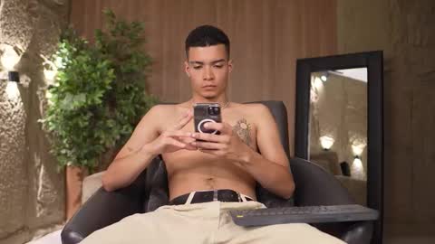 Marco and Ethan online show from 02-25-26, 08:18