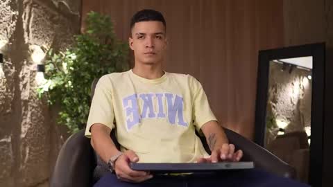 Marco and Ethan online show from 04-20-26, 08:32