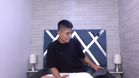 Snapshot of marcus_hans chatting on 10-02-25, 10:55 marcus hans online show from 10-02-25, 10:55