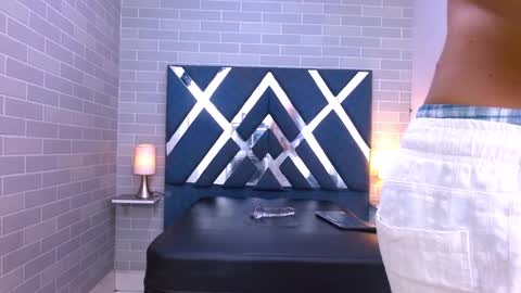 marcus hans online show from 11-17-25, 06:35