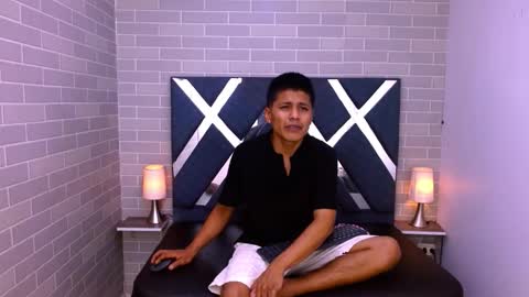 marcus hans online show from 11-26-25, 07:04