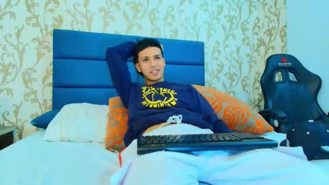 marcus_jeron online show from 10-16-25, 02:45