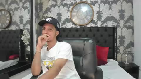 marcus_jeron online show from 10-31-25, 09:05