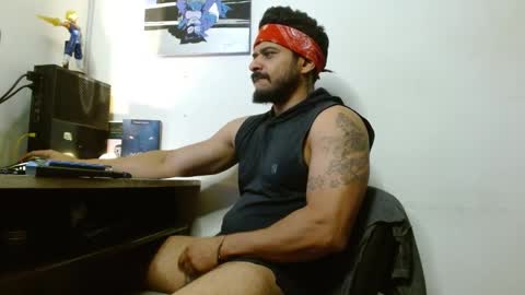 Snapshot of marcus_phoenix chatting on 02-28-25, 05:04 Marcus online show from 02-28-25, 05:04