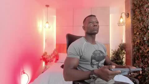 Snapshot of marcusblack_ chatting on 09-24-25, 11:35 Marcusssss online show from 09-24-25, 11:35
