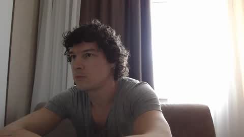 Dorian Salazar online show from 04-22-26, 06:38