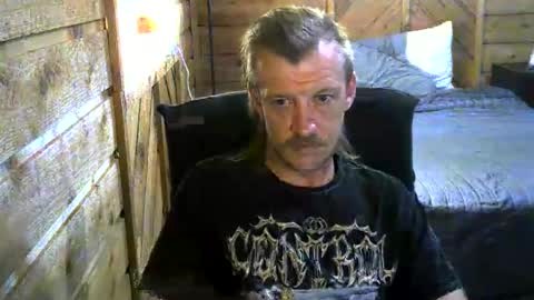 Snapshot of marcusmaxxx chatting on 04-12-26, 10:37 marcusmaxxx online show from 04-12-26, 10:37