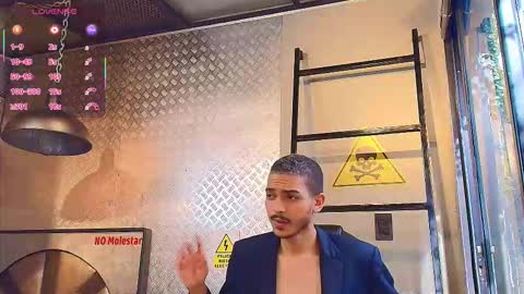 Snapshot of marcusrain_ chatting on 09-17-25, 07:59 Marcus online show from 09-17-25, 07:59