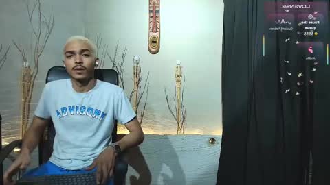 Snapshot of marcusrain_ chatting on 10-18-25, 07:25 Marcus online show from 10-18-25, 07:25