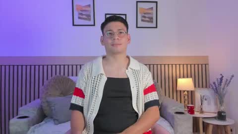 Snapshot of marcuswildx chatting on 12-17-25, 08:48 marcus online show from 12-17-25, 08:48