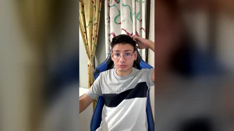 Snapshot of marcuswildx chatting on 12-18-25, 09:04 marcus online show from 12-18-25, 09:04