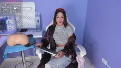 marfilastrom online show from 09-10-25, 10:10