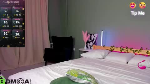 Snapshot of margaret_clark chatting on 12-12-24, 06:03 Margaret Clark online show from 12-12-24, 06:03