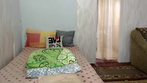 Snapshot of margaretstar chatting on 05-20-26, 08:31 MargaretStar online show from 05-20-26, 08:31