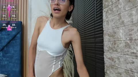 Aitana online show from 12-22-24, 05:01