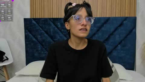 Aitana online show from 02-18-25, 01:32