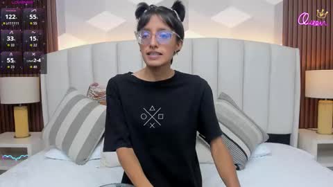 Aitana online show from 01-16-26, 02:15