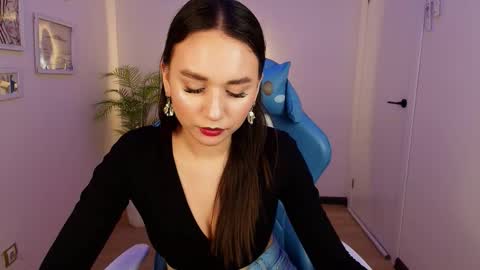 Snapshot of margeritirell chatting on 12-03-25, 08:45 Margo online show from 12-03-25, 08:45