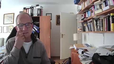 Snapshot of marginalie chatting on 09-14-25, 12:59 marginalie online show from 09-14-25, 12:59