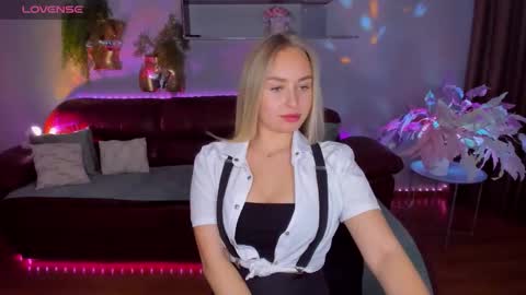 MargoSugar online show from 04-12-26, 11:04