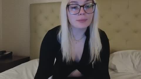 margot_robbie7 online show from 01-17-25, 05:00