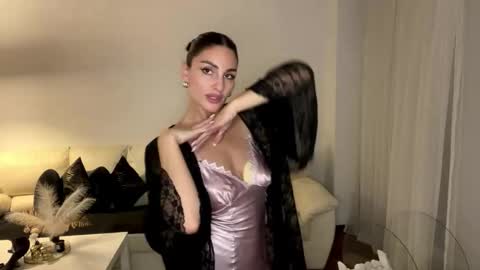 Snapshot of margotdeville chatting on 09-12-25, 08:42 Margot online show from 09-12-25, 08:42