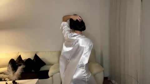 Snapshot of margotdeville chatting on 09-21-25, 08:54 Margot online show from 09-21-25, 08:54