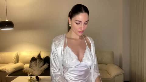 Snapshot of margotdeville chatting on 12-01-25, 09:53 Margot online show from 12-01-25, 09:53