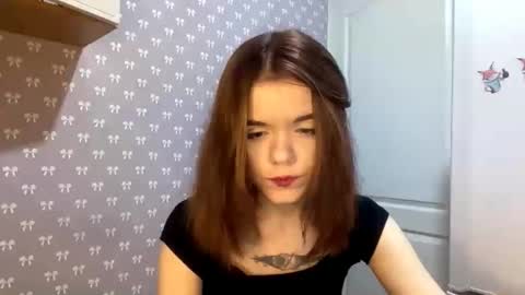 Lina online show from 12-02-25, 09:21